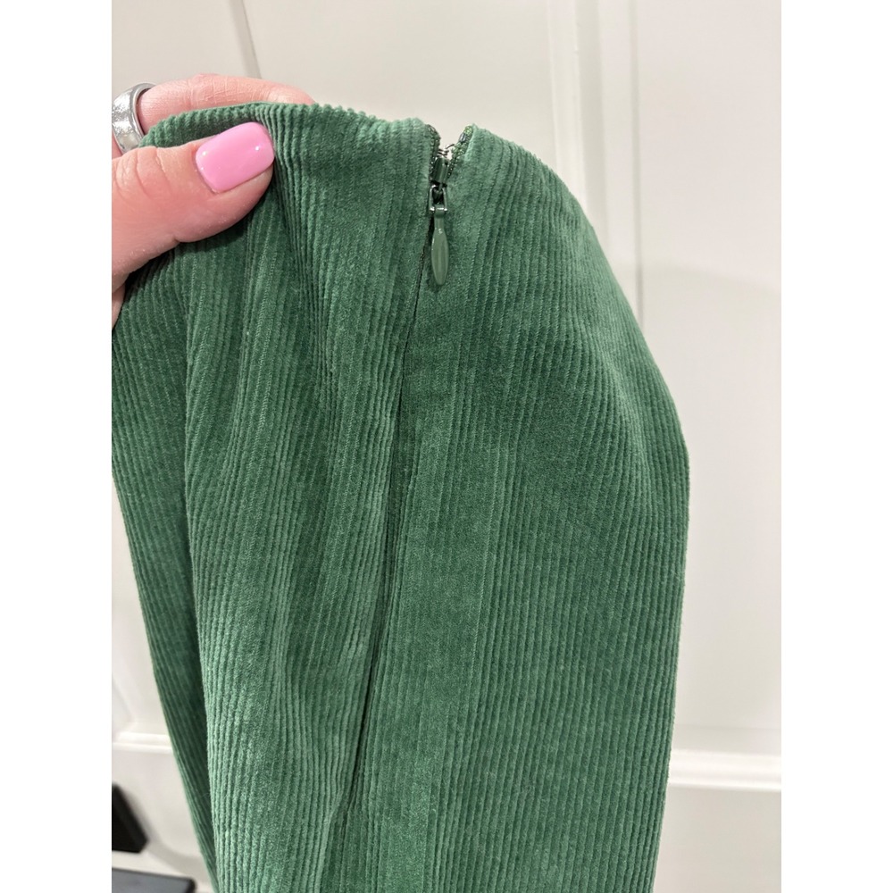 TUCKERNUCK Green Corduroy Ashford Pants Size Small $148 - Picture 3 of 6